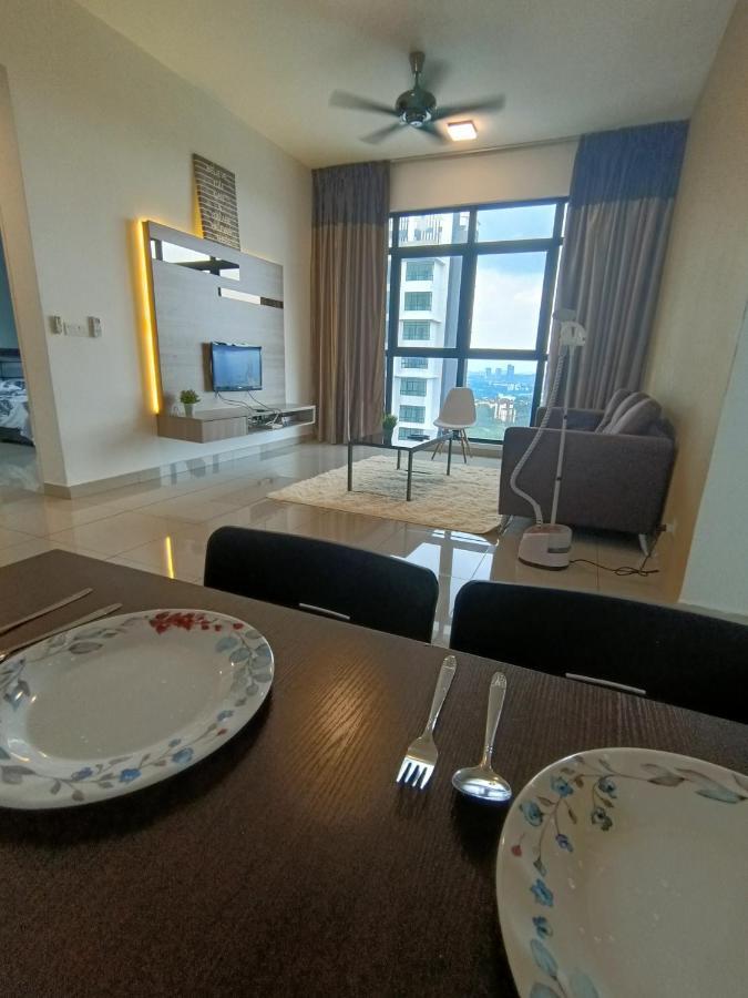 Conezion, Nice View, Beside Ioi City Mall, Opposite Hospital Serdang, Beside Uniteen And Upm, Putrajaya Luaran gambar