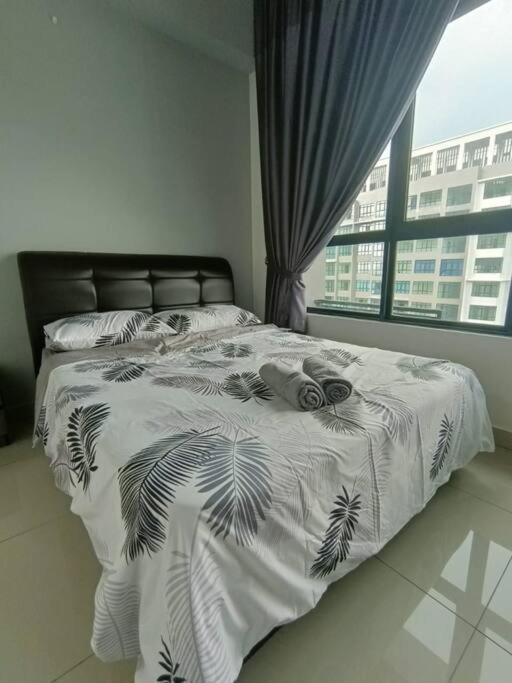 Conezion, Nice View, Beside Ioi City Mall, Opposite Hospital Serdang, Beside Uniteen And Upm, Putrajaya Luaran gambar